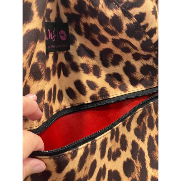 MakeUp Junkie Exotica backpack NWT Medium Everyday HTF - Picture 7 of 10